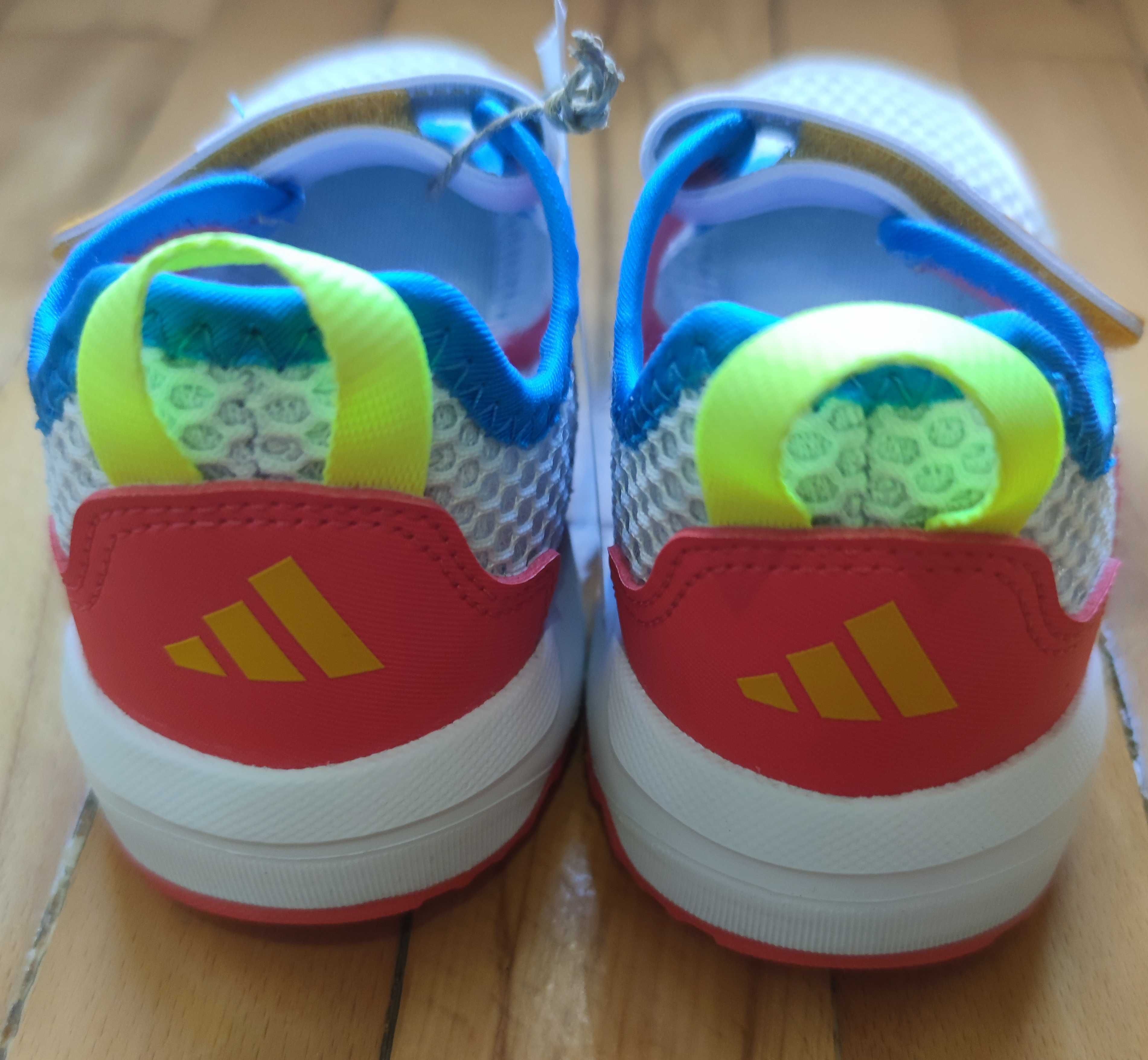 Нови сандали Adidas