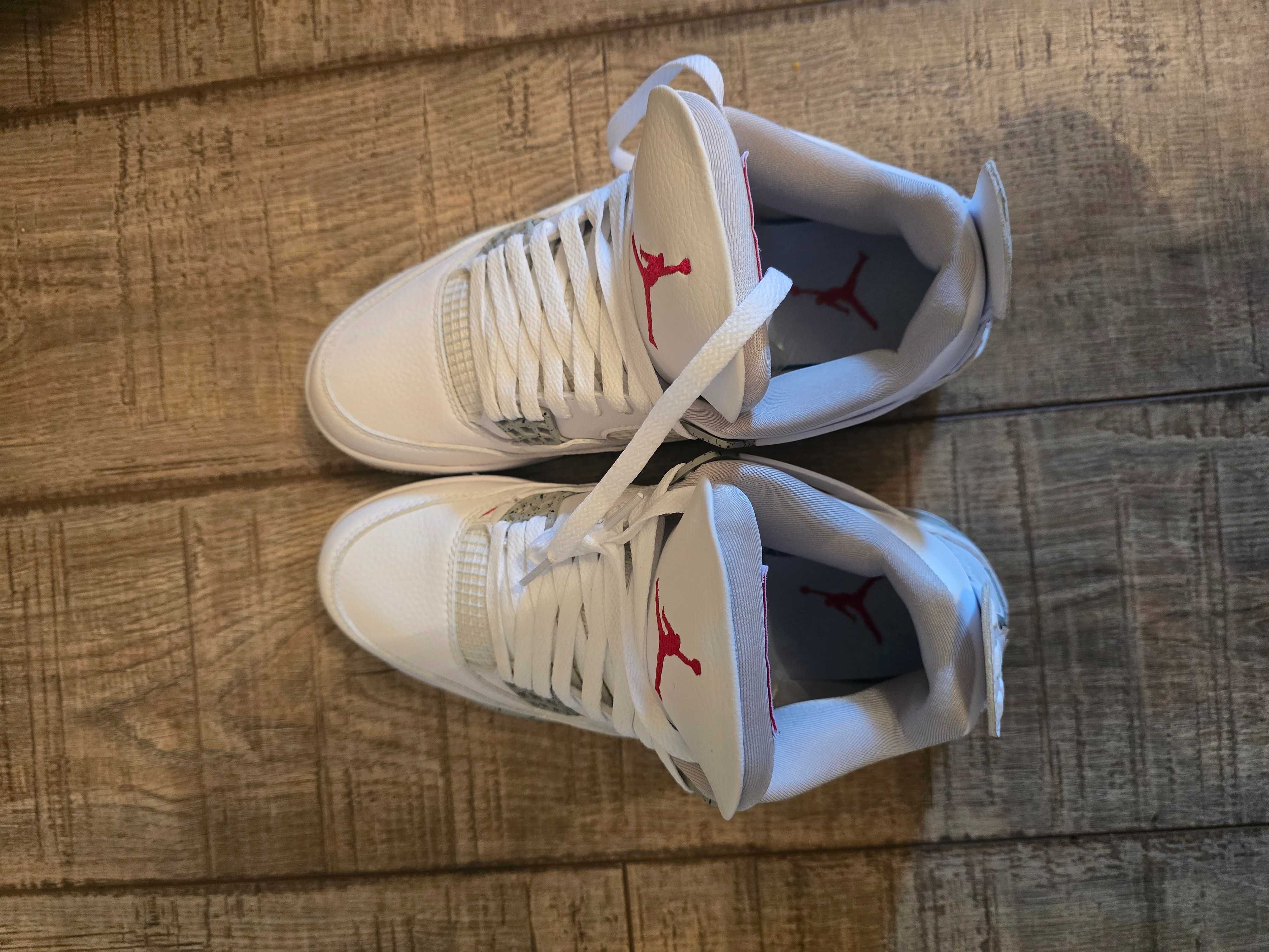 Jordan 4 retro Oreo white