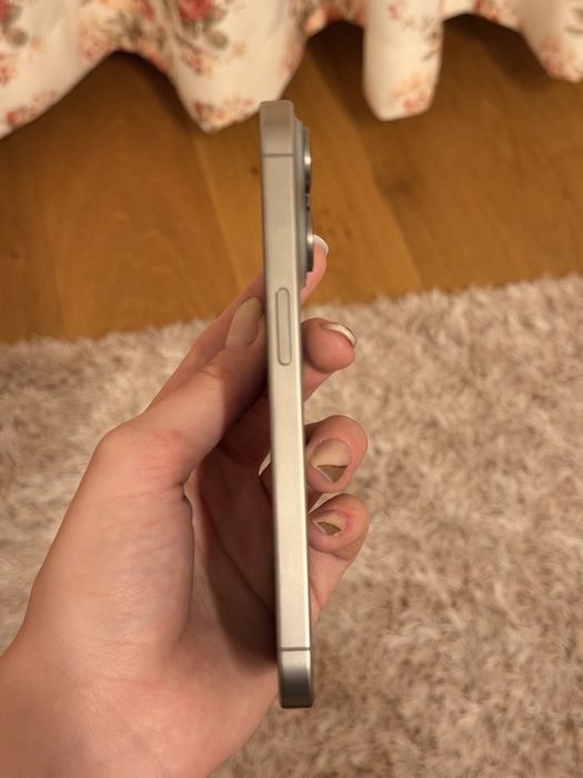 Iphone 15 Pro Natural Titanium
