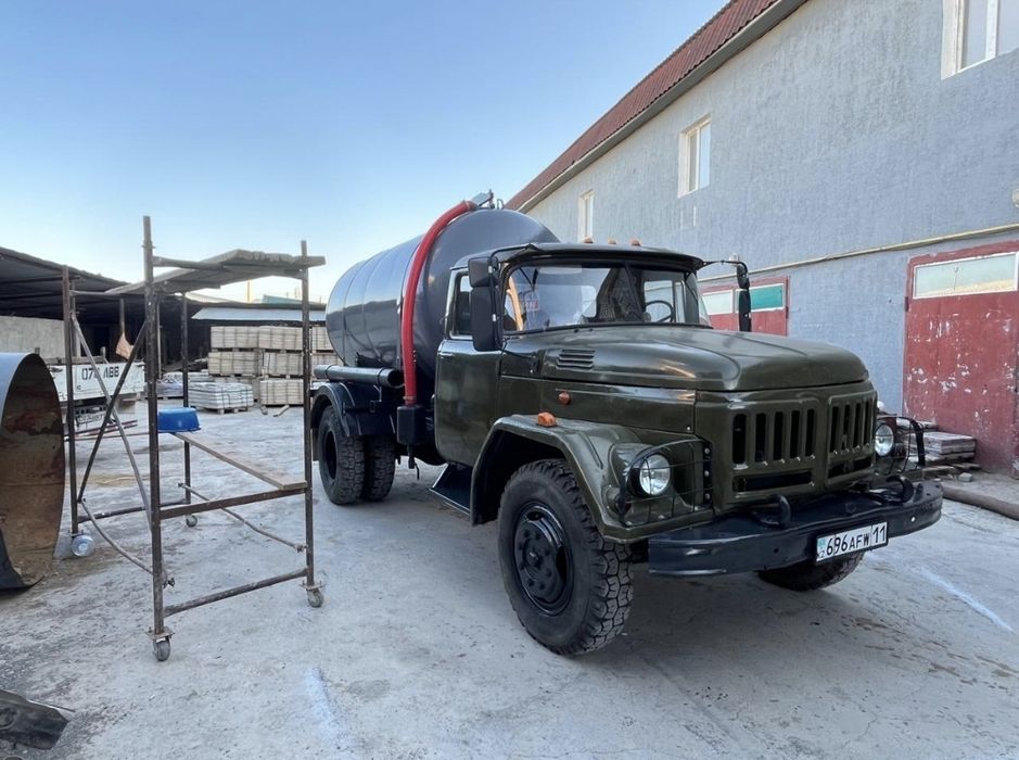 Ассенизатор по городу