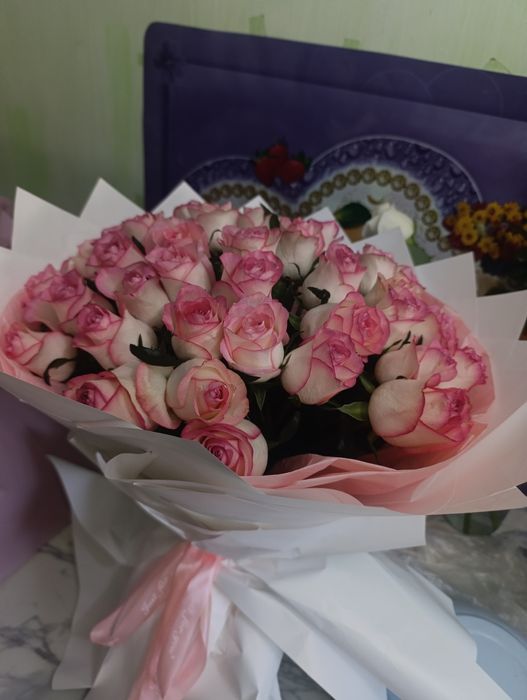 Гүл сатылады 41 роза