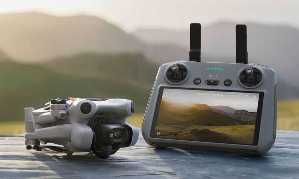 Дрон DJI mini 4 PRO (пульт с экраном, новый в плёнке неактивированный)