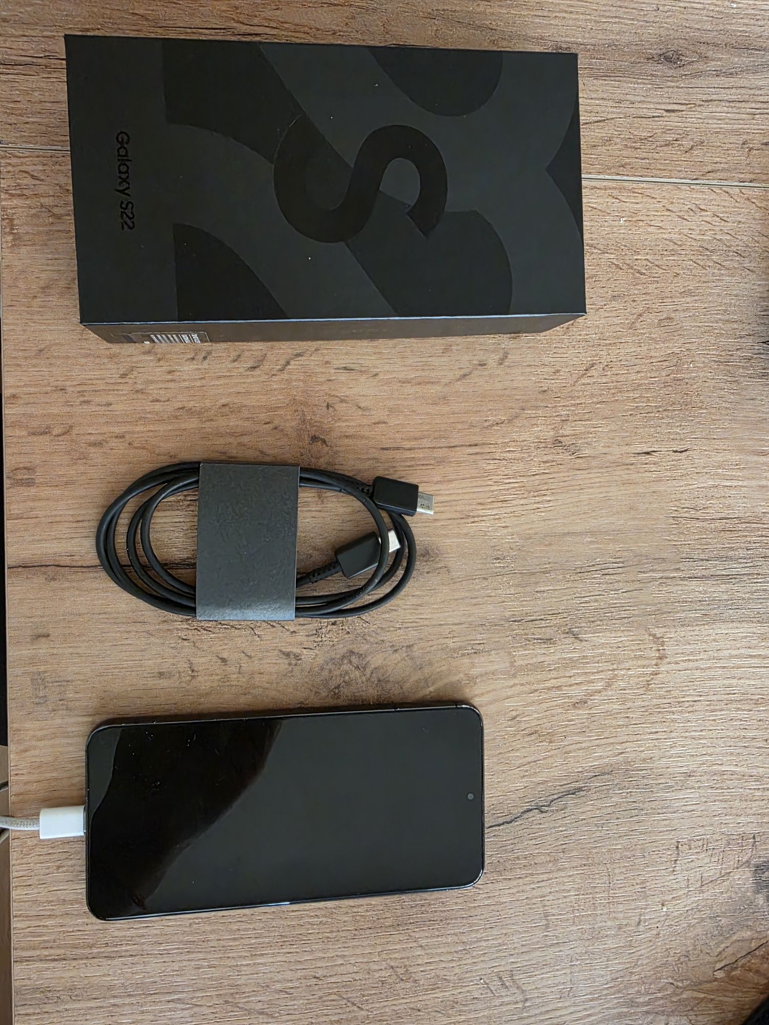 Samsung S22 + кейс