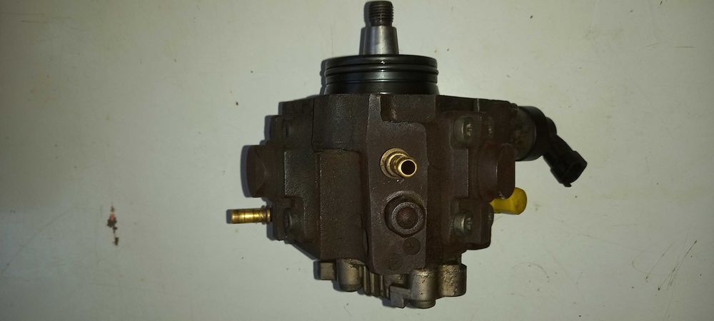 Vand injectoare si pompa presiune nissan qashqai j10 2 2007 diesel