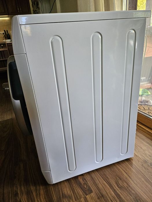 Пералня със сушилня Whirlpool