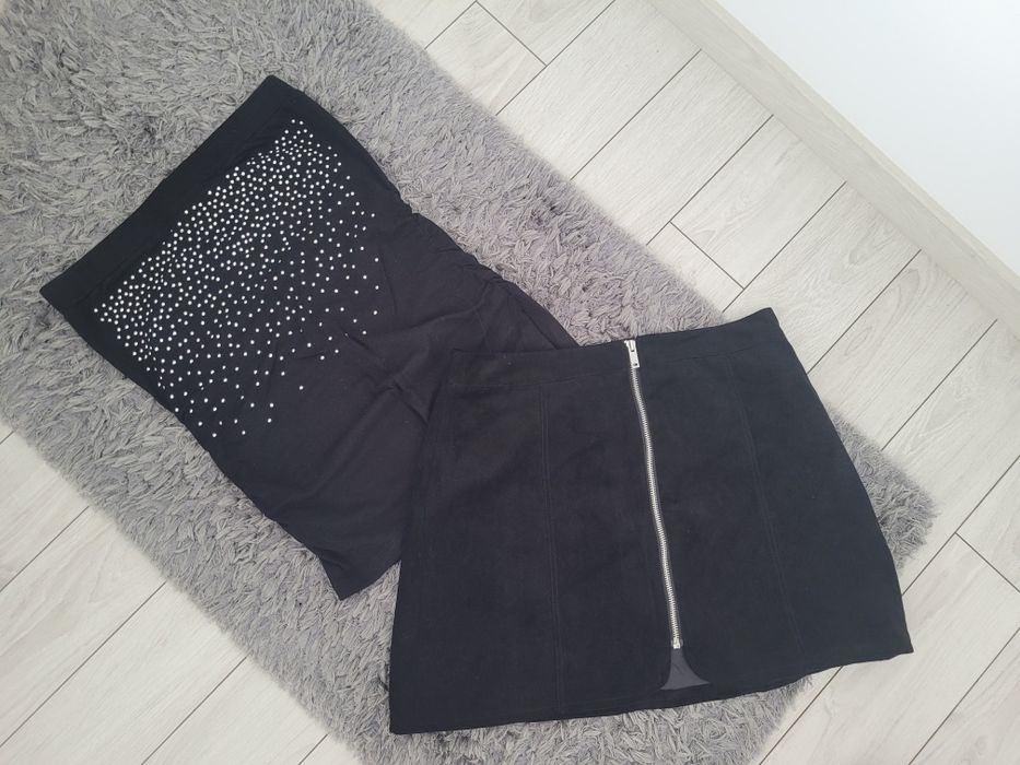 Fusta neagra cu fermoar+un top marime M