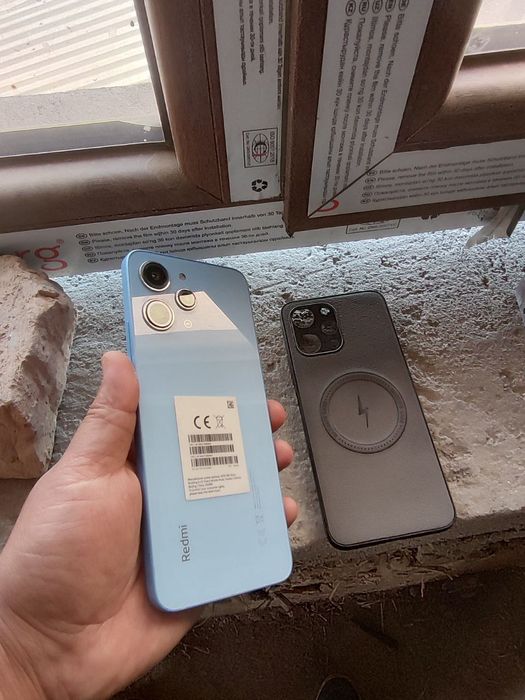 Redmi 12 yangi karopka dakumenti bor abmen buladi variyantlar bulsa yz