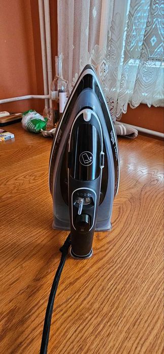 Ютия BRAUN модел SI5188BK