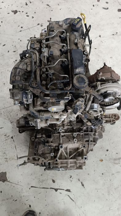 Motor  cutie santafe euro 5 .Faruri ford c max si  alte piese