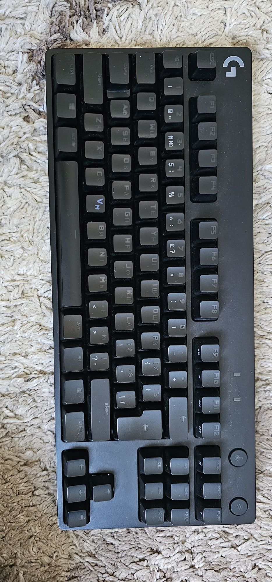 Logitech g pro keyboard (клава донка)