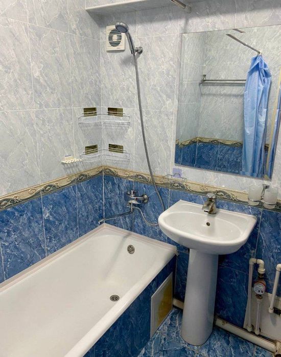 Аренда квартиры в самом центре 4/4/9 на Ц-2 Алайский 17-школа