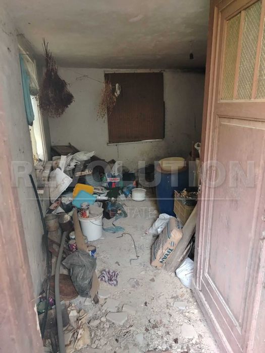 Продава се Къща в с. Борнарево, Област Перник - 100 кв.м за 400 €/кв.м - Снимка #12