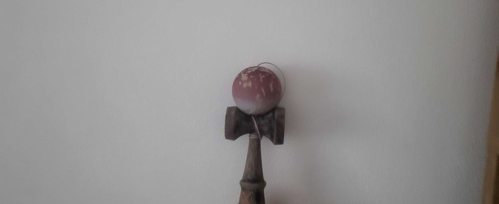 Vand jucarie kendama