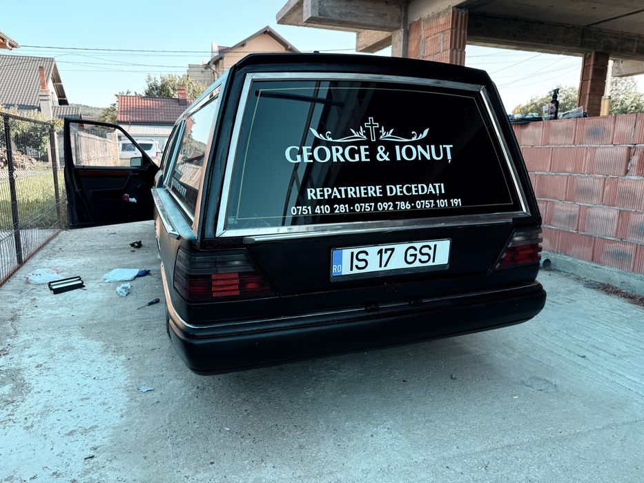 Masina funerara ( dric )