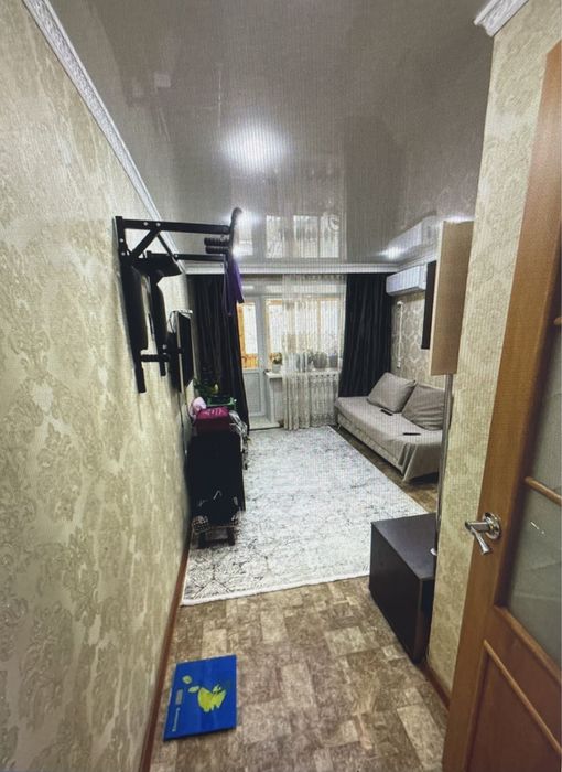 Сдам 3 км кв. 140 + ком услуги.