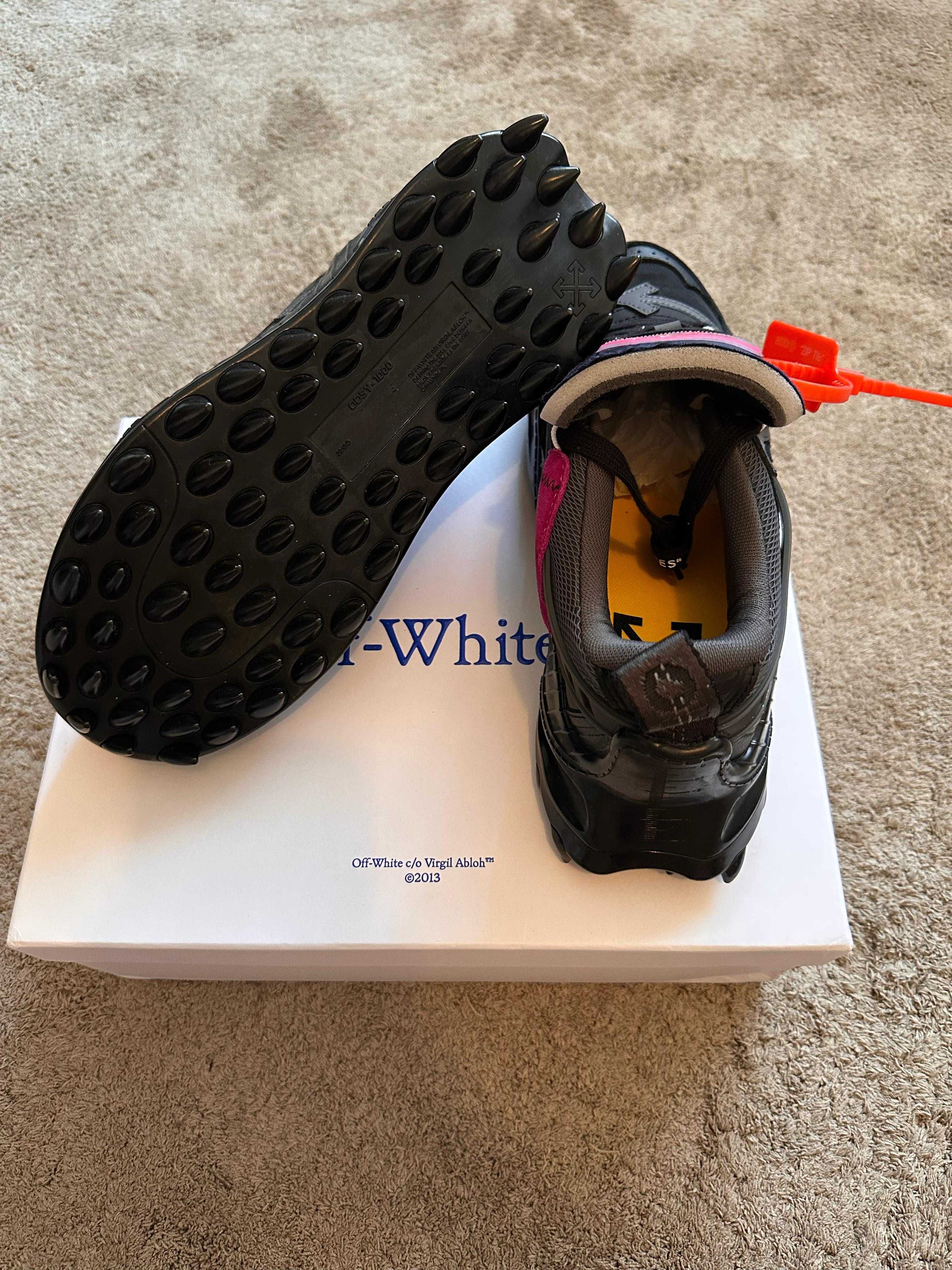 Off-White Odsy-1000 Black OW