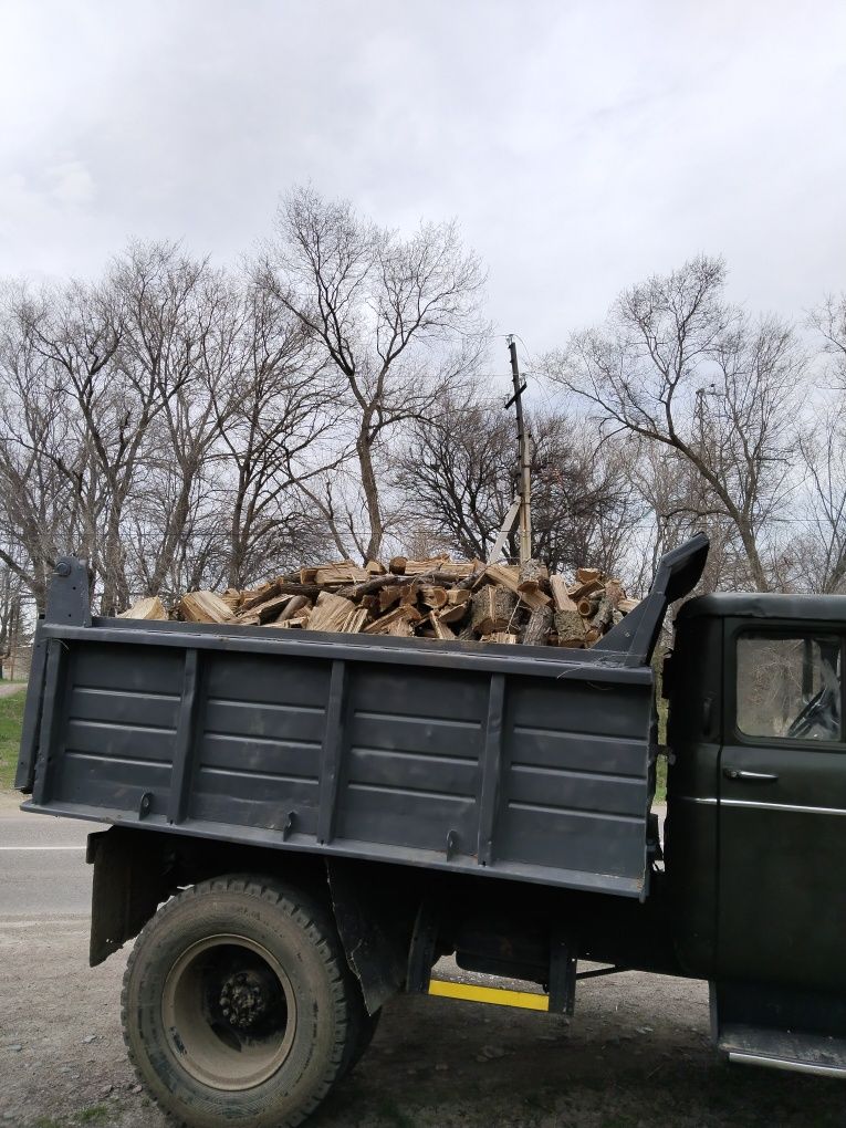 Дрова зилами рубленые