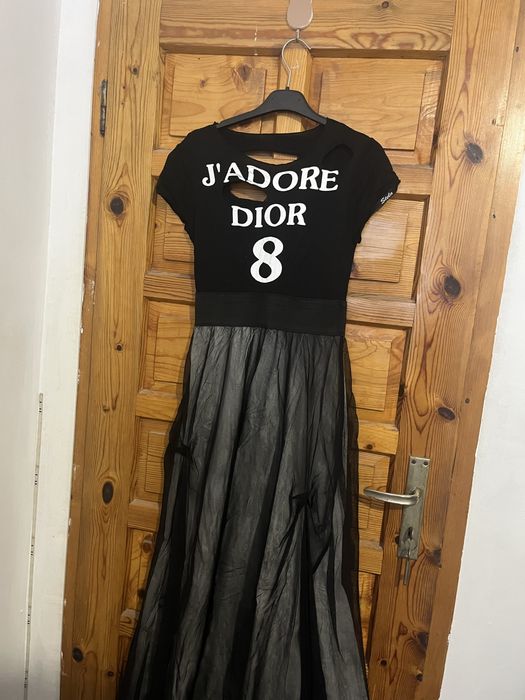 Нови и носени рокли