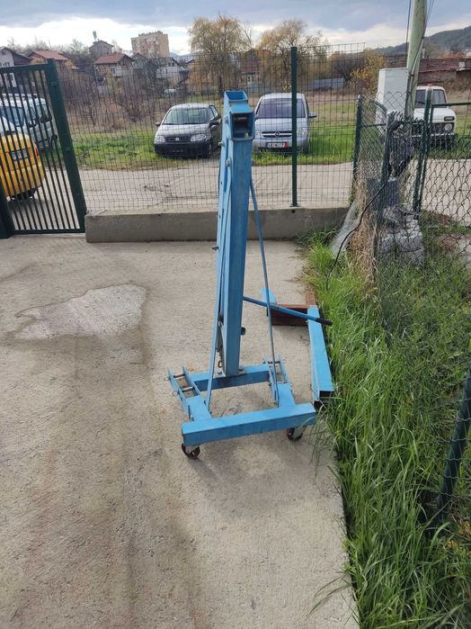 Крик за изваждане на двигатели