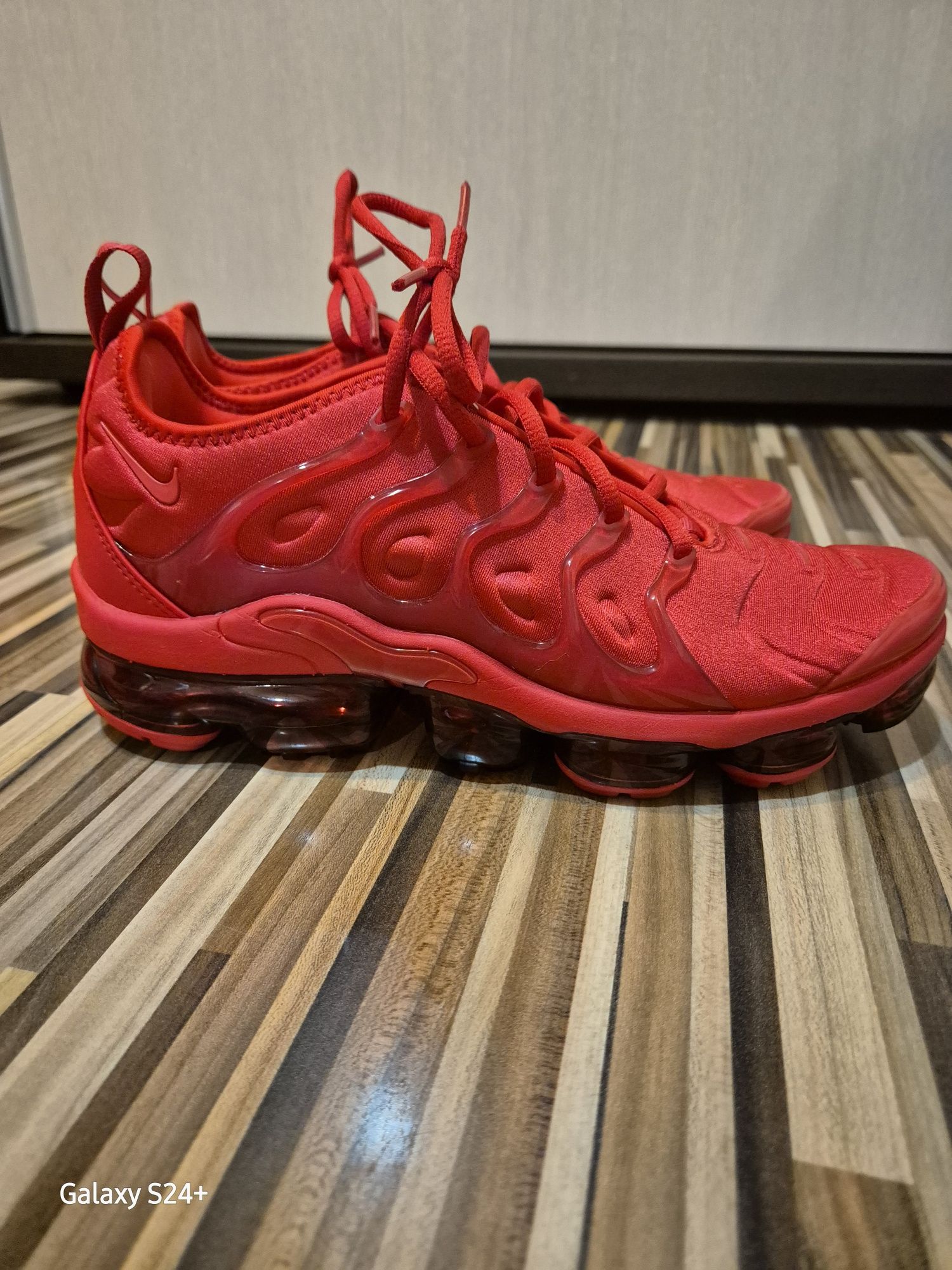 Маратонки Nike Air Vapormax Plus