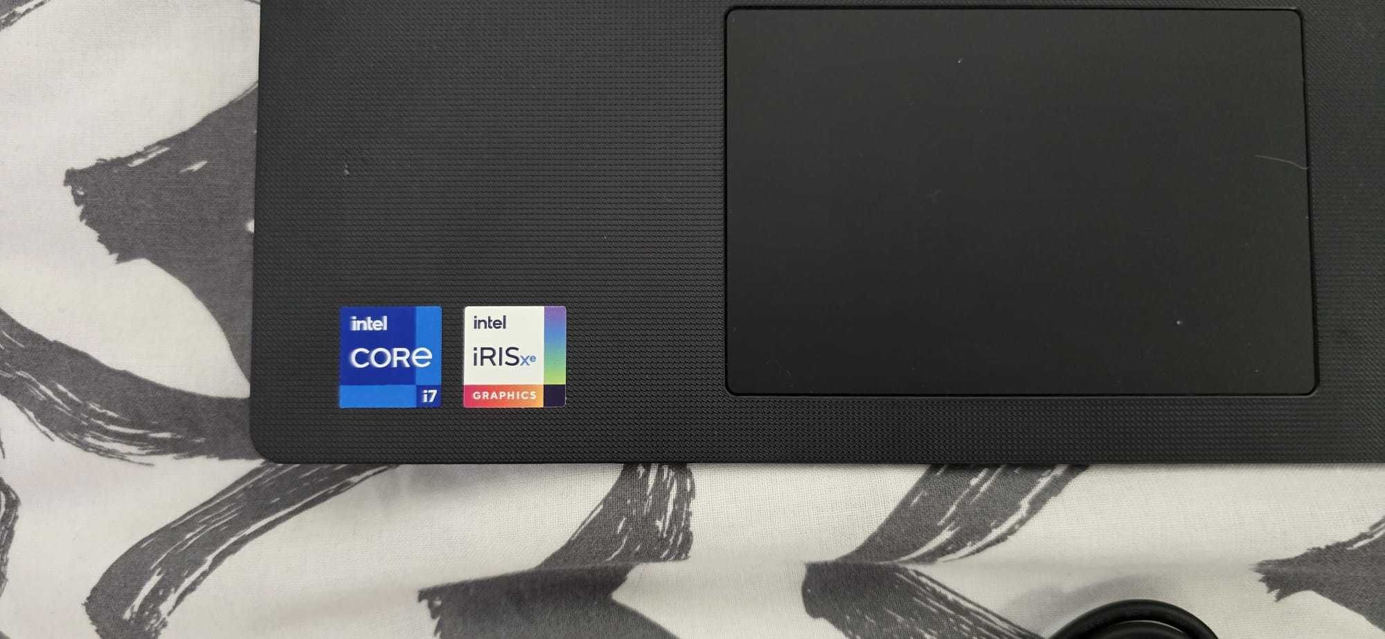 Lenovo V15 G4 IRU