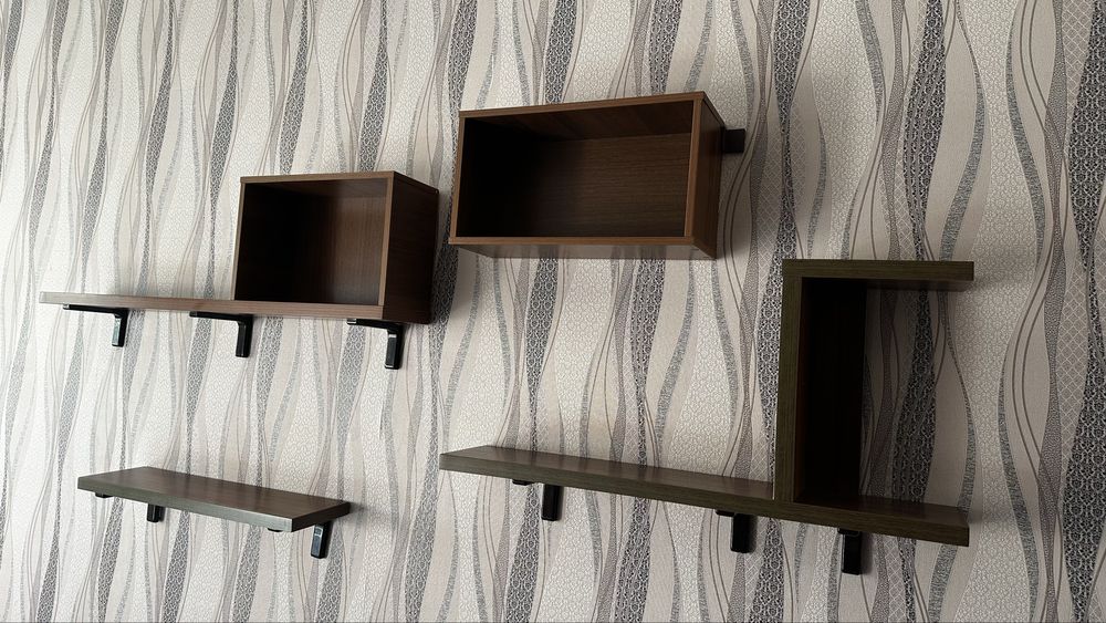 Продам полки срочно