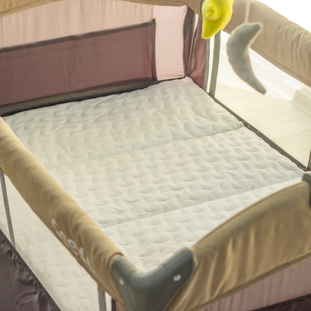 Манеж-кроватка Seedo Deluxe с пеленальным столиком