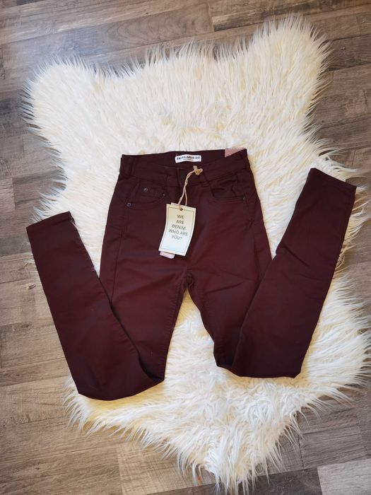 Lot Haine marimea XS 20 bucati majoritatea cu eticheta