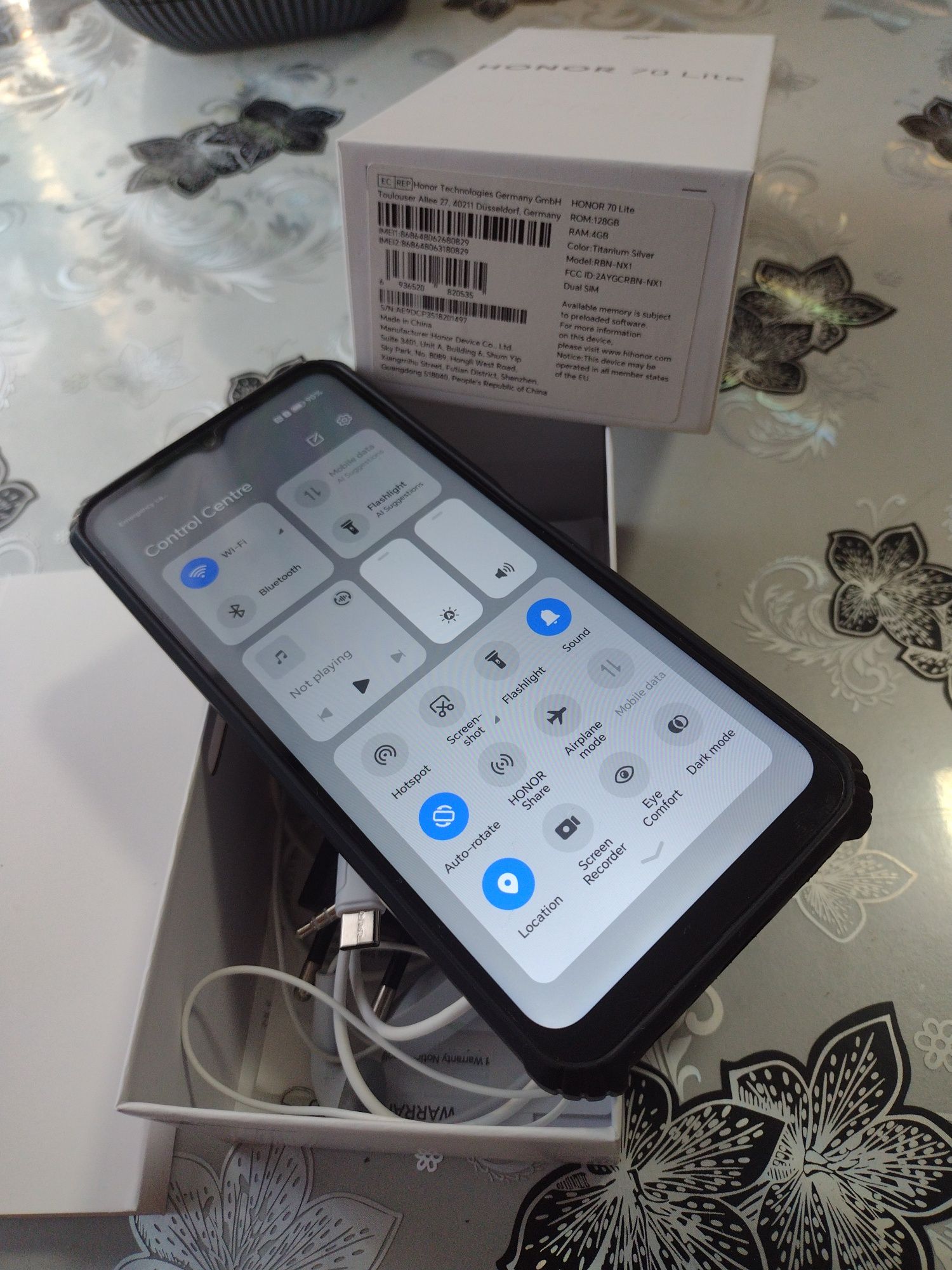 Honor   70  Lite