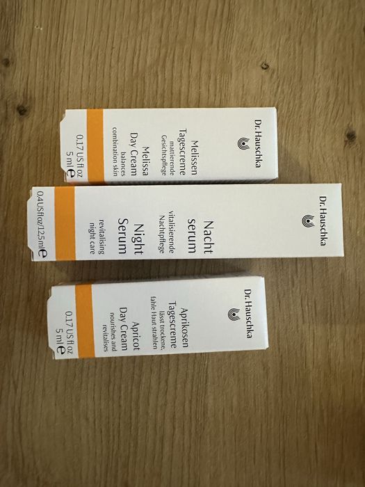 Декоративна и бяла козметика за лице, тяло и коса