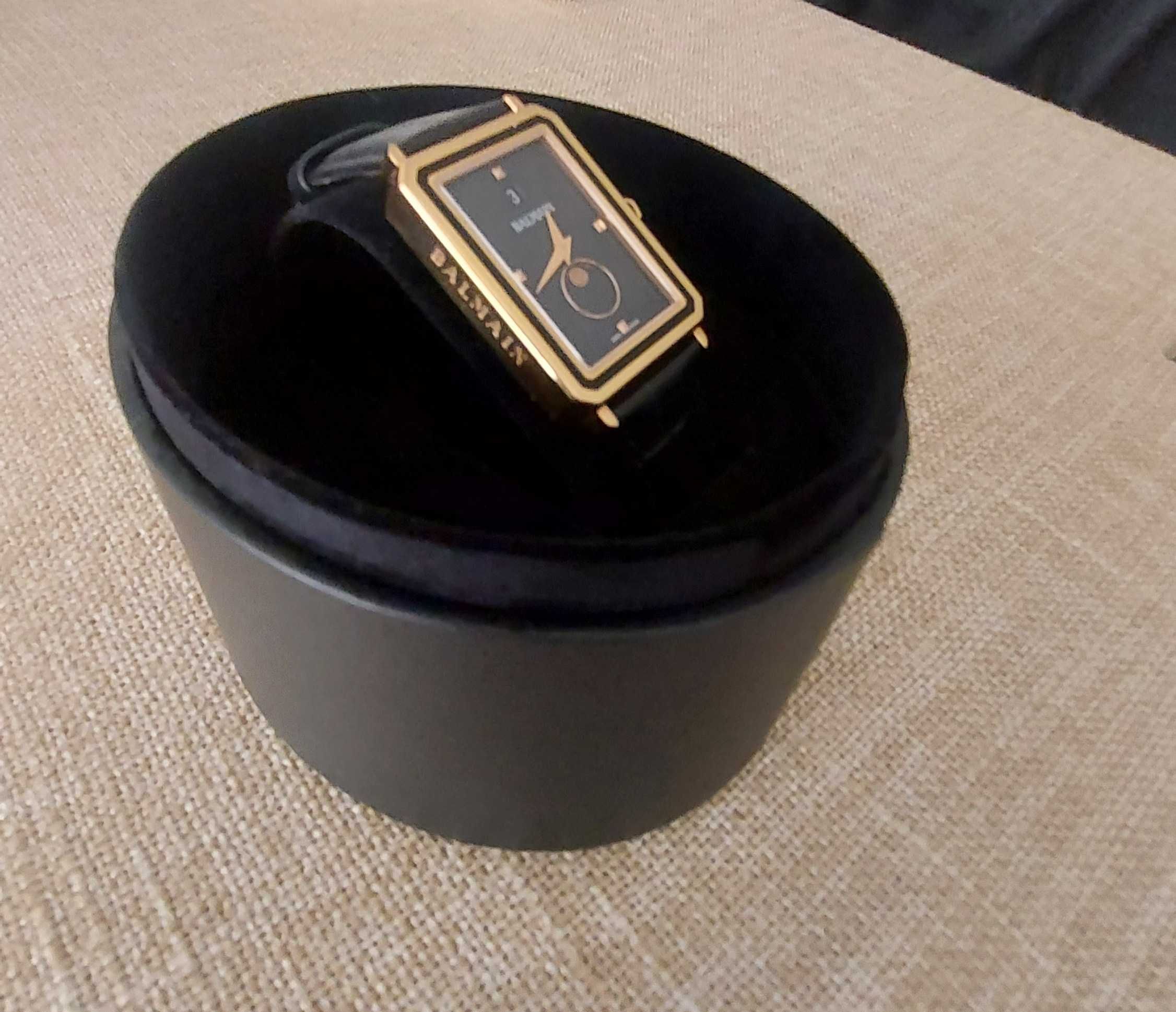 Дамски часовник BALMAIN