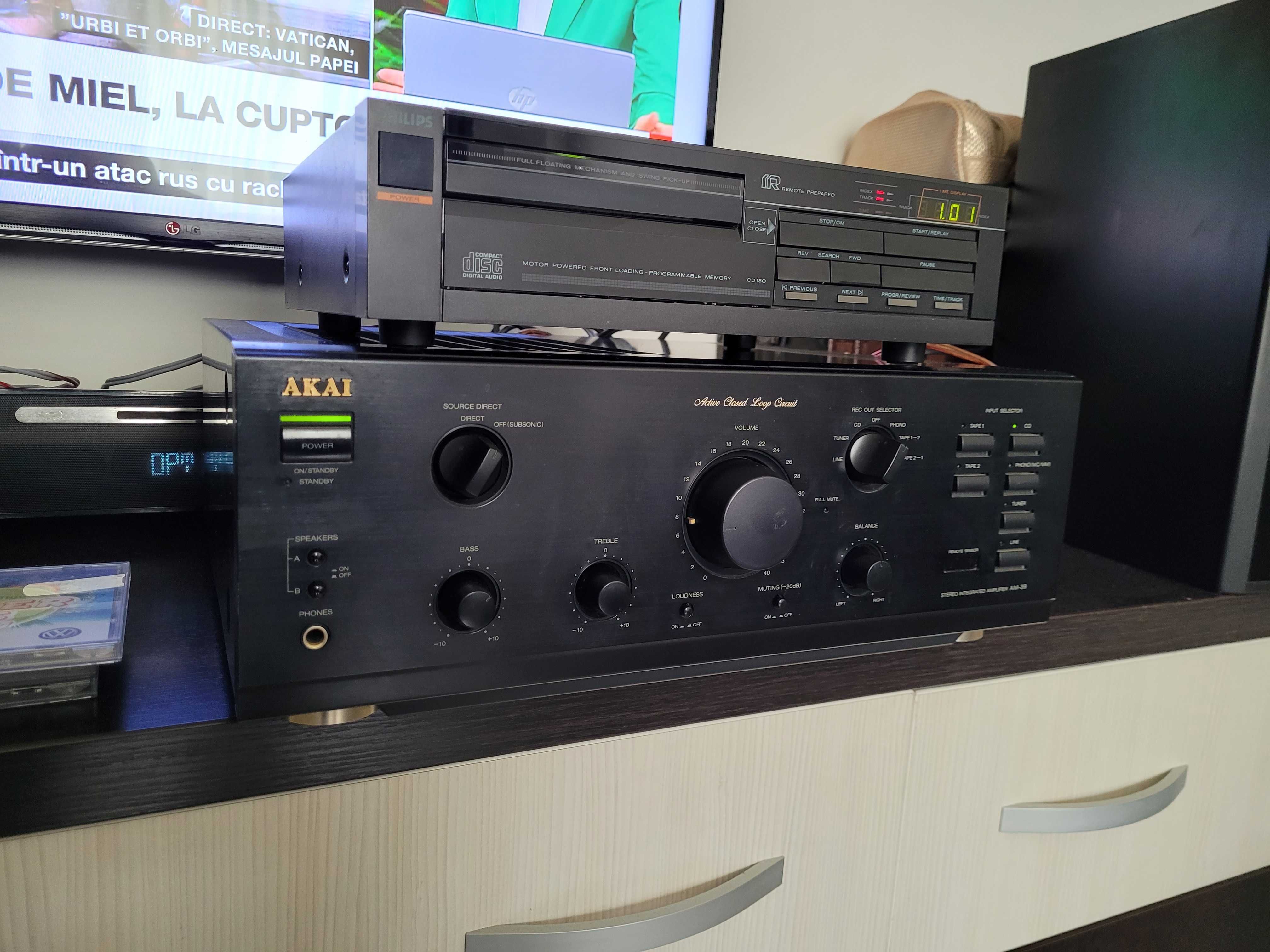 Akai AM-39 stereo amplifier