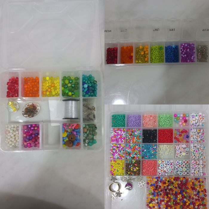 Наборы для создания украшения из бисера и бусин.