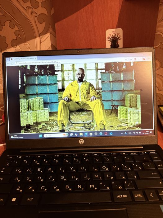 Ноутбук сатылады!!!Жақсы состаяниеде