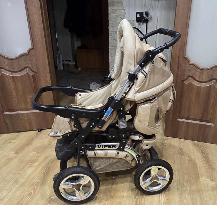 Продам детскую коляску