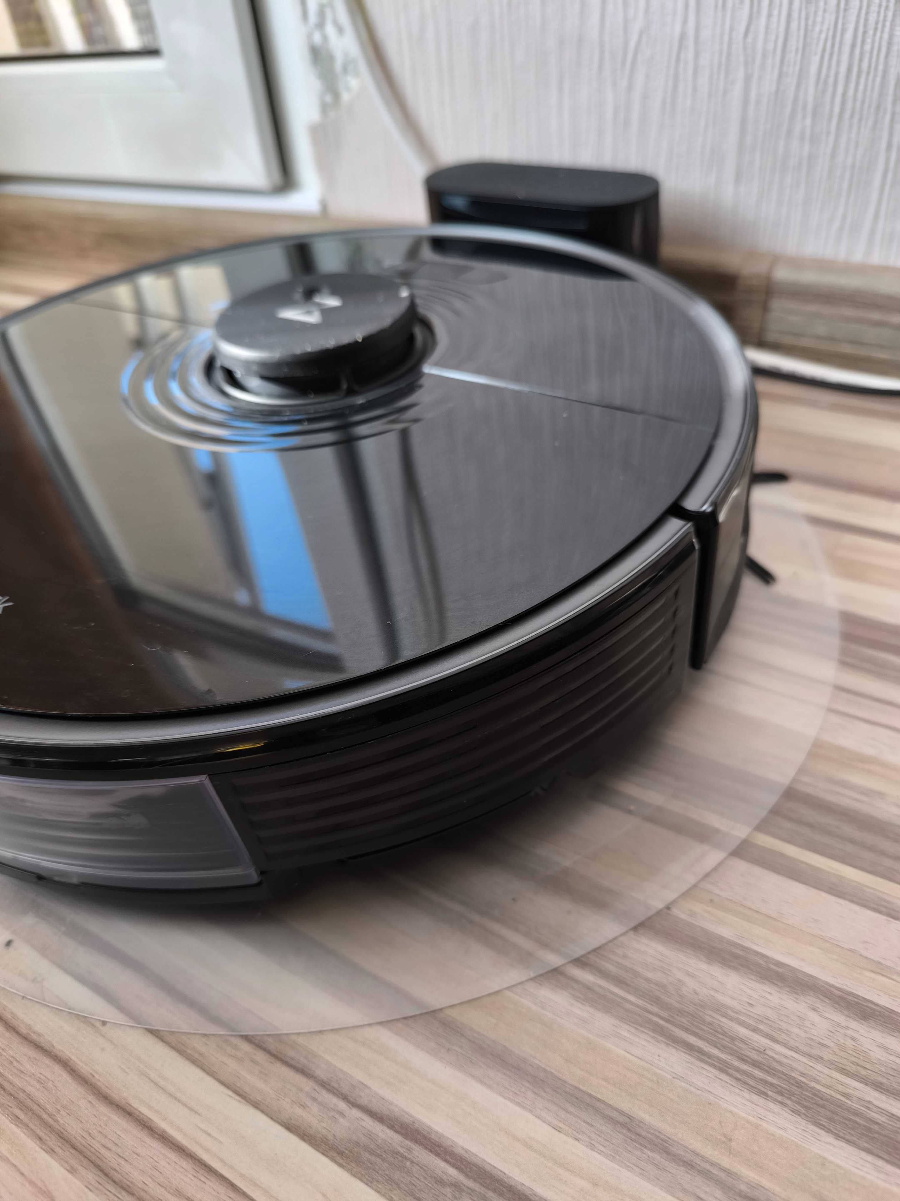 Roborock S7 робот за мокро и сухо почистване в комплект с консумативи