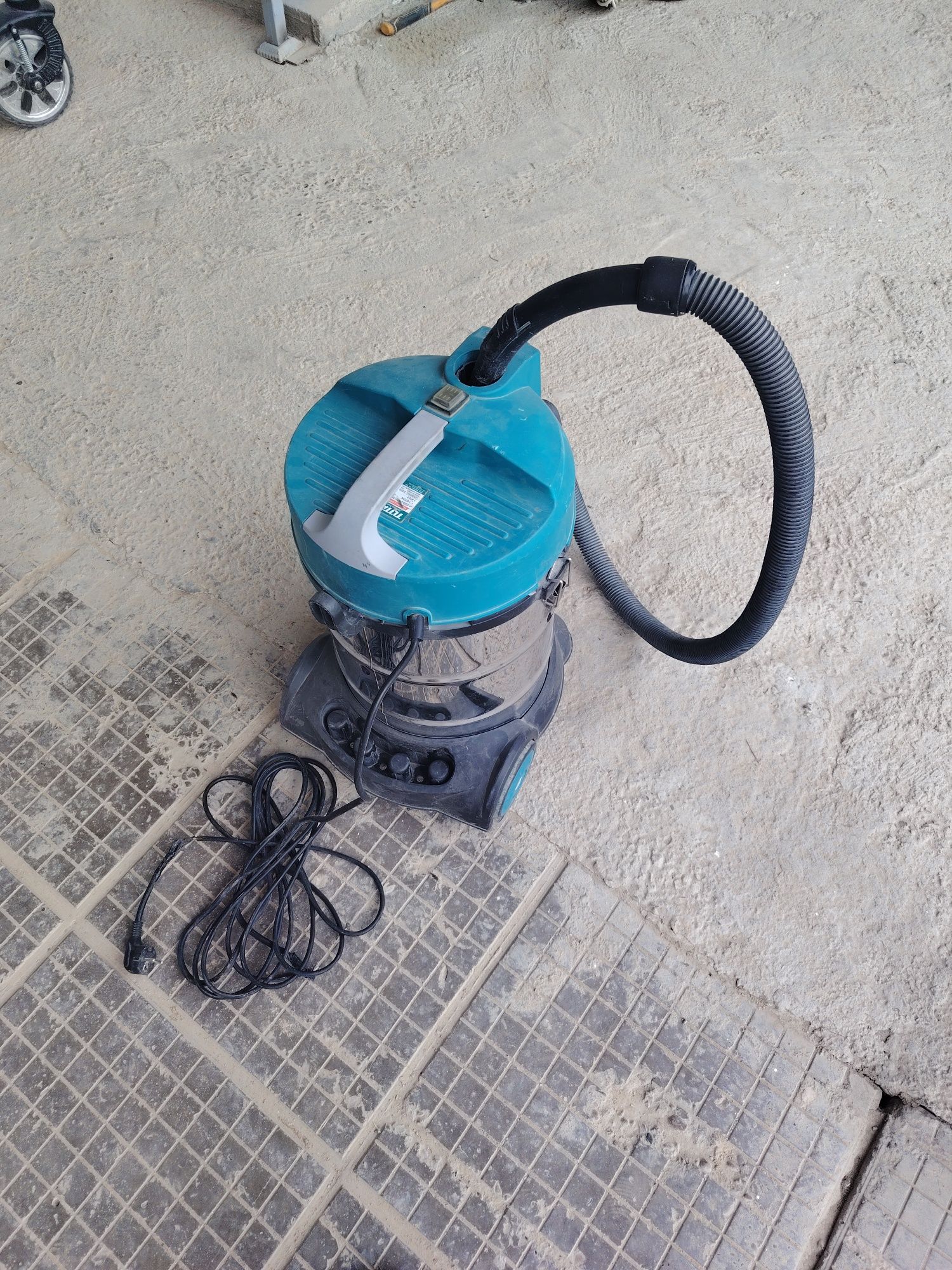 Total changyutgich 1400 w filterli