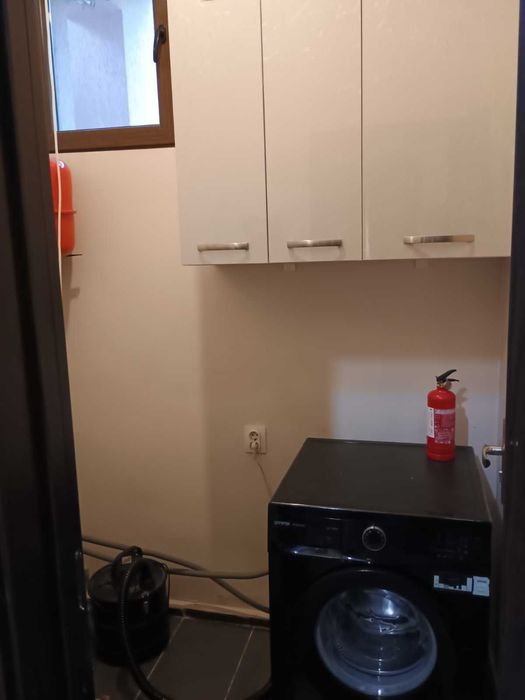 Тристаен апартамент под наем Бургас, Ветрен