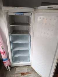 Vând frigider + congelator
