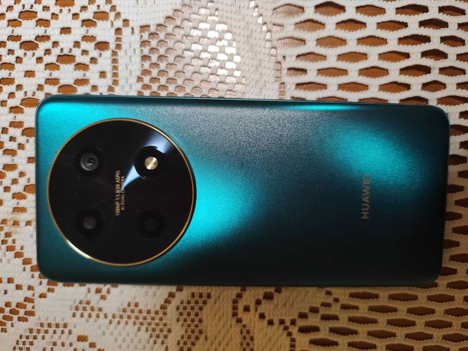 HUAWEI NOWA 12I  като нов на една година