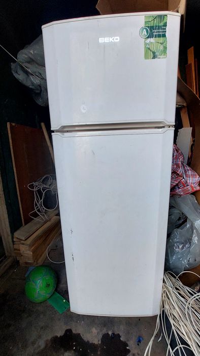 Продам холодильник,