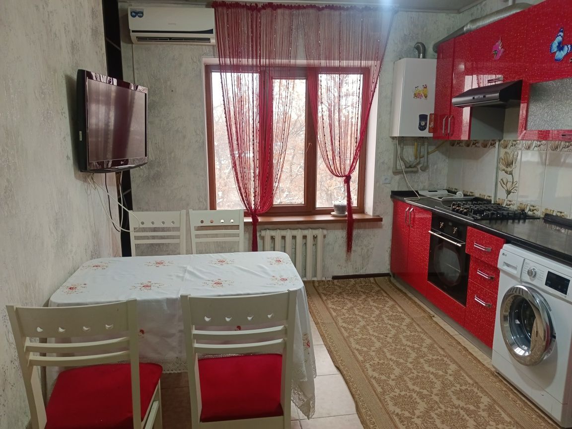 Сдаётся  квартира  по Пр.Республики,