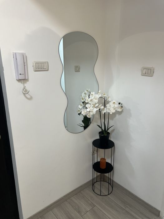 Inchiriez garsoniera  tip studio lux