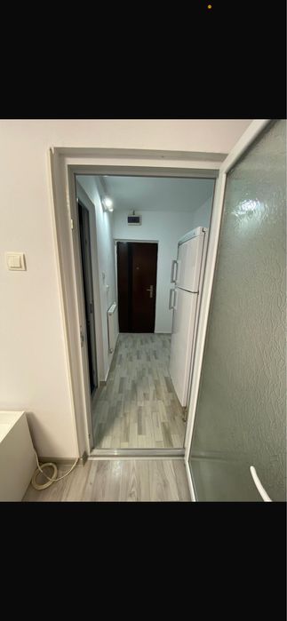 Garsoniera de vanzare