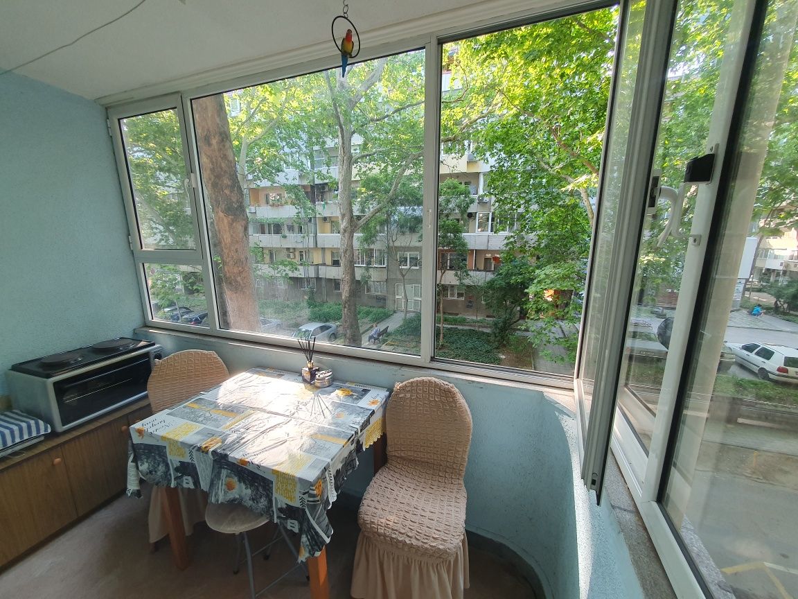 Дава се под наем Тристаен апартамент в Варна, Червен площад - 69 кв.м за 510 € - Снимка #4