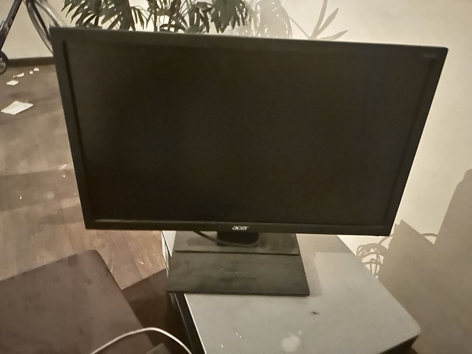 Продам настольные компьютер