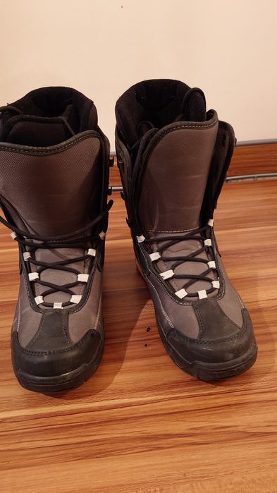 Boots snowboard Eskape nr.46 Eu