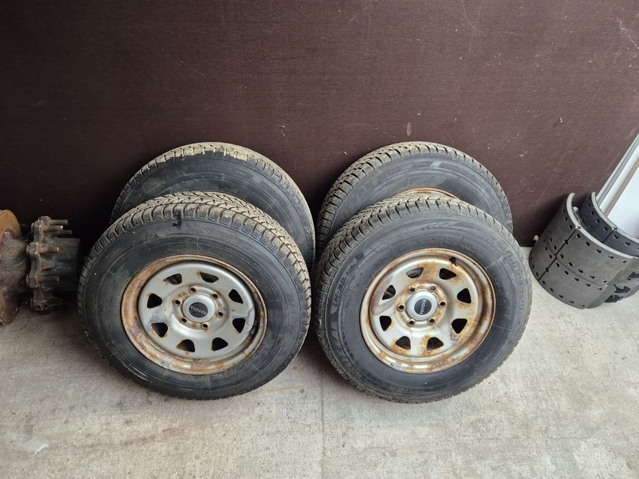 Roti iarna Toyota Hilux, cauciucuri iarna 205 80 r16