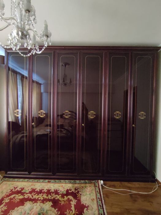 Спальный гарнитур