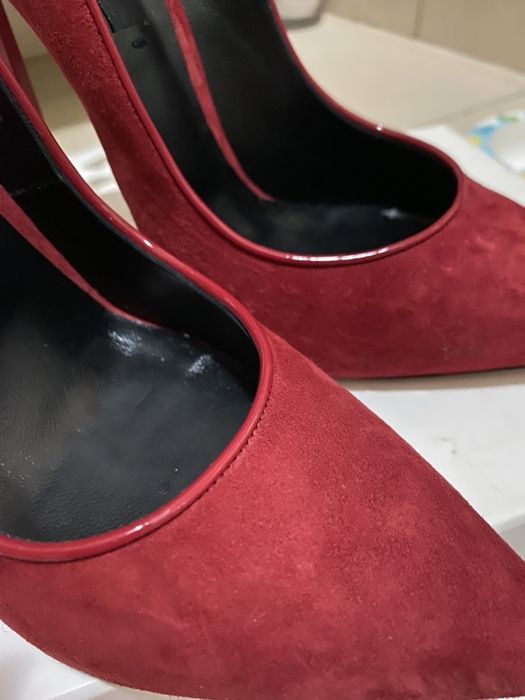 pantofi casadei piele intoarsa
